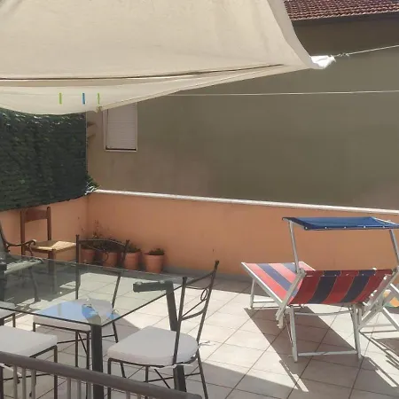 Da Panco E Vera Via Nino Bixio 15