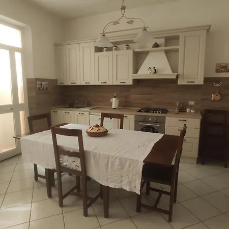 Дом отдыха Da Panco E Vera Via Nino Bixio 15 Порто-Реканати